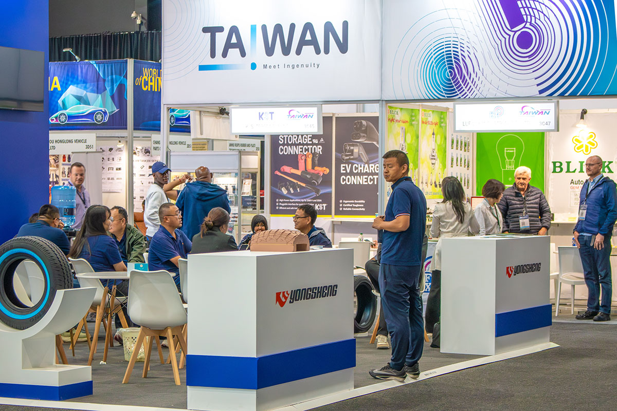 2025-automechanika-jhb_614people-087People-087