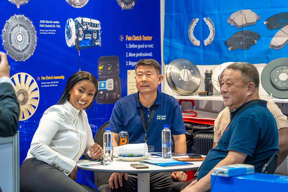 2025-automechanika-jhb_617people-090People-090