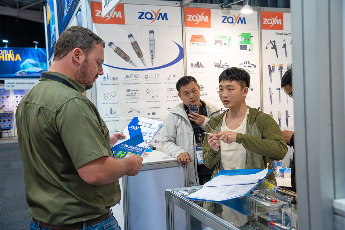 2025-automechanika-jhb_637people-110People-110